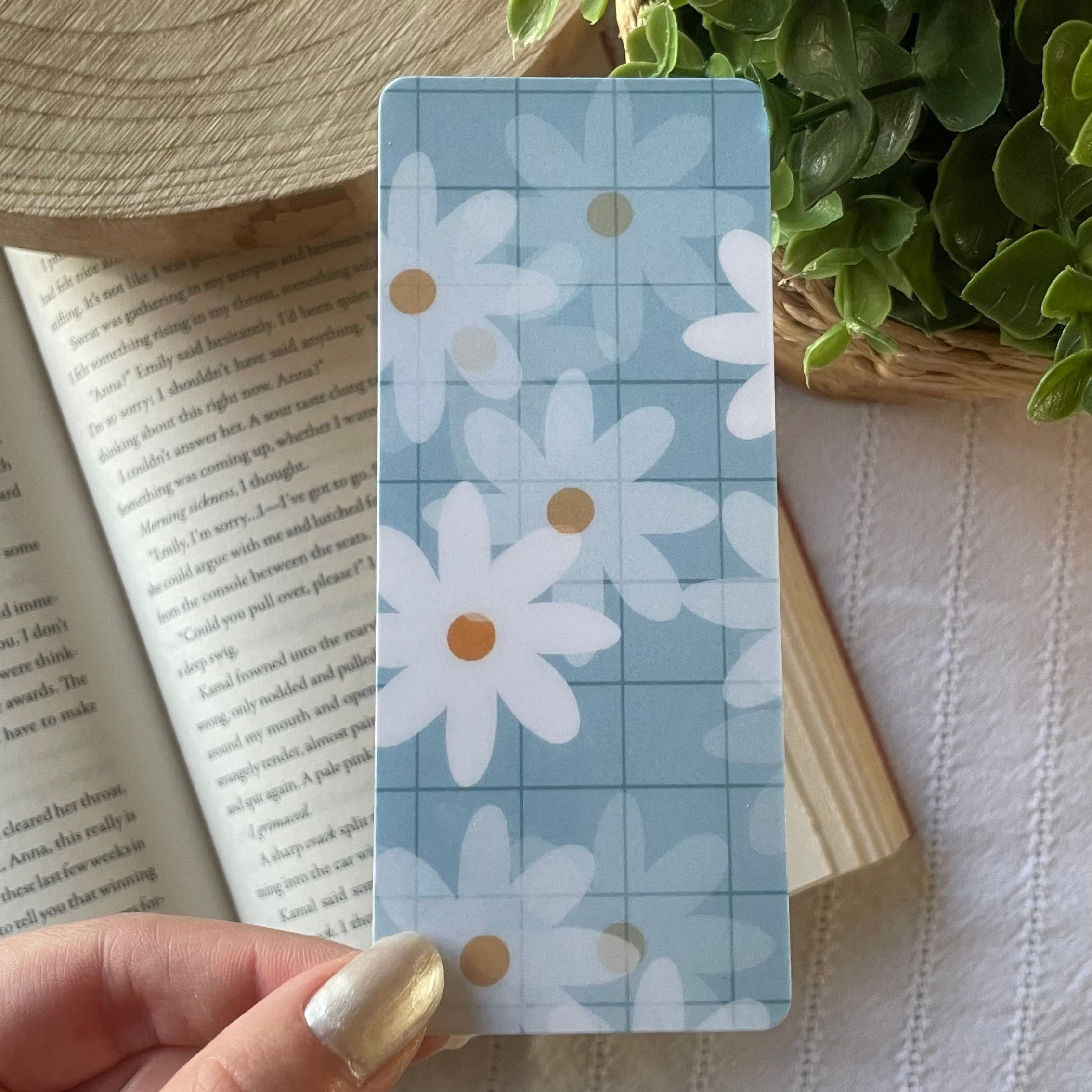 Daisy Laminated Bookmark